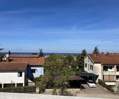 Großzügige Wohnung mit Terrassen in Poreč zu verkaufen in Kroatien