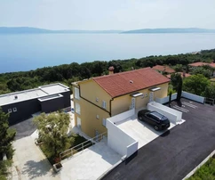 Maison avec vue sur la mer près de Labin
