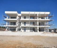 Vodice - Appartement S9 confortable avec trois chambres, belle vue sur la mer - NEUF