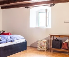 Casa in pietra in vendita nel cuore di Primošten in Croazia