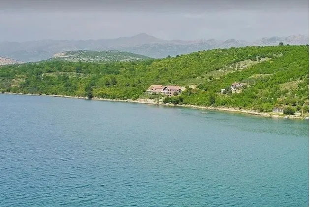 Terreno edificabile Kruševo - vista panoramica - ideale per villa