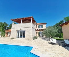 Isztria, Višnjan: Isztriai villa a természet szépségében