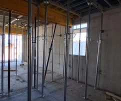 Riviera d'Omiš, appartement de deux pièces dans un immeuble neuf moderne près de la mer