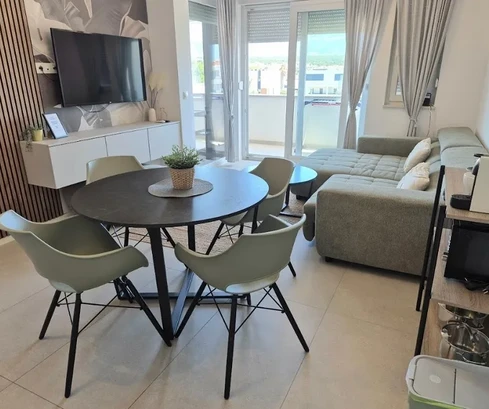 Wohnung Novalja, 68 m²