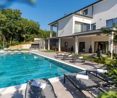 Fantastyczna willa z basenem, Istria, Tinjan