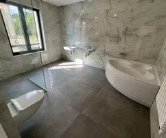 Rijeka, Pećine, nová investícia, luxusný štvorizbový apartmán, 163,72 m², prvý rad pri mori
