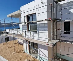 <p>Seget Vranjica, vila 220 m2 na 2 poschodiach. Novostavba, výhľad na more.</p>