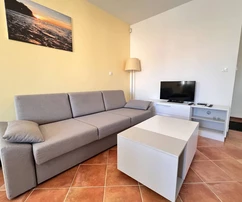 Wolnostojący dom apartamentowy na sprzedaż w Medulin w Chorwacji