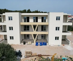 Vodice - Dvojizbový byt S9 s výhľadom na more, 2. poschodie