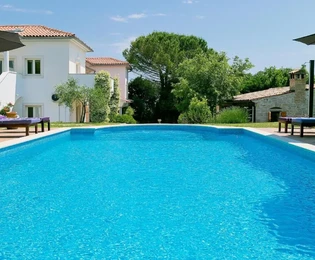 Dom z basenem - Rakalj, Istria