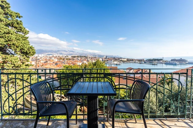 Two-bedroom apartment for sale in downtown Split in Croatia