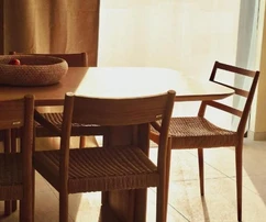 Zwei luxuriöse Villen und ein Grundstück stehen in Sali zum Verkauf in Kroatien