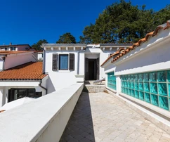 Villa con piscina a sfioro in vendita a Opatija in Croazia