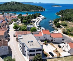 Wohnung zum Verkauf in Tribunj in unmittelbarer Nähe zum Meer