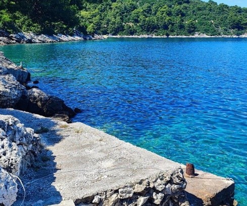 Splendida casa fronte mare in vendita sull'isola di Mljet