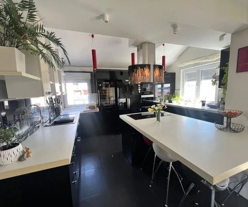 Luxury Top-Floor Apartment with Sea Views in Trogir