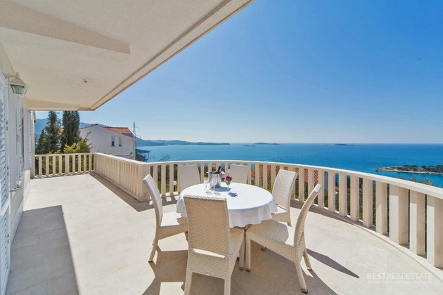 Villa con vista mare vicino a Dubrovnik