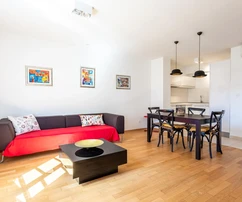 Split, appartement meublé de deux pièces