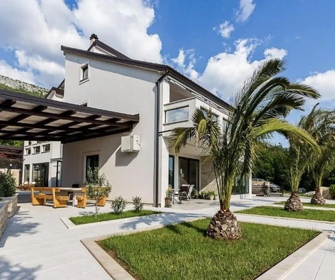 Luxury villa with a pool for sale in Vinodol Municipality in Croatia