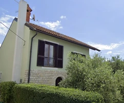 Buje, Istria: Charming house with sea and Alps views