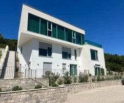 Maison récemment construite sur l'île de Korčula