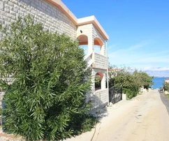 Apartmánový dom so 4 bytovými jednotkami