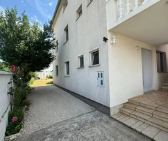 Apartmenthaus in Fažana in Meeresnähe zu verkaufen in Kroatien