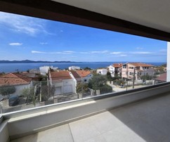 Wohnung mit Panoramablick aufs Meer zu verkaufen in Kroatien