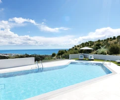 ID 310 / New apartments with sea view in Rincón de la Victoria