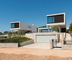 Villa avec vue panoramique sur la mer à vendre à Primošten en Croatie
