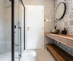 Vila s bazénem na prodej přímo u moře v Chorvatsku