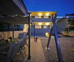 Moderný dom na predaj v Zadare, časť Borik, len kúsok od mora v Chorvátsku