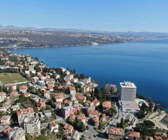 Appartement de luxe avec vue mer à vendre à Opatija en Croatie