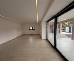 Prízemný dom na predaj v tichej časti Briševa v Chorvátsku