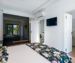 Вилла с бассейном на продажу в Барбане, Хорватия