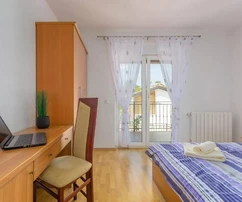 Višnjánban földszintes otthon medencével eladó Horvátországban