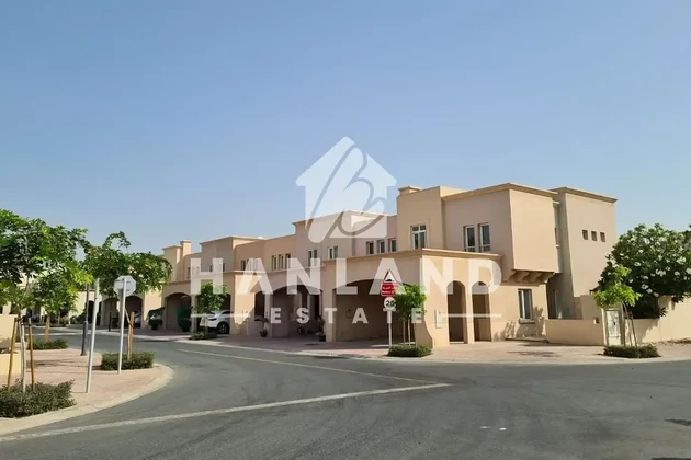 Prostrana vila s 2 spavaće sobe u Dubaiju The Springs 3