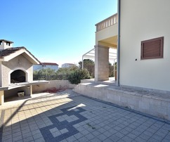 Freistehendes Haus mit Meerblick zu verkaufen