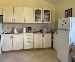 Appartement avec vue sur la mer, dans un emplacement attractif, à 50 m de la plage !