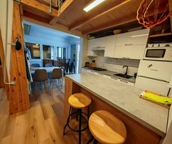 Vir sziget déli oldala, közel a központhoz, teljesen felújított apartman