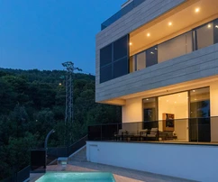 Luxusní vila na prodej s výhledem na moře v Chorvatsku