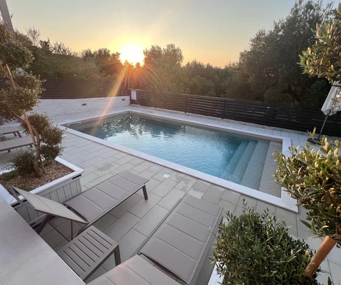 Detached home with a pool for sale on Pašman in Croatia