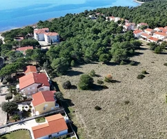 Építési telek (UPU terv alatt) 180 m a tengerhez