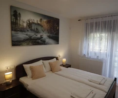 Jeziora Plitwickie, Rudanovac, dom 350 m², nowo wyremontowany z 10 apartamentami