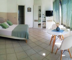 Apartmánový dom pri mori v Primoštene na predaj