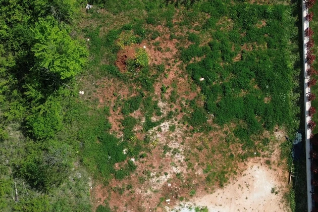 Istrie, Višnjan : Terrain constructible près de Poreč et de la mer
