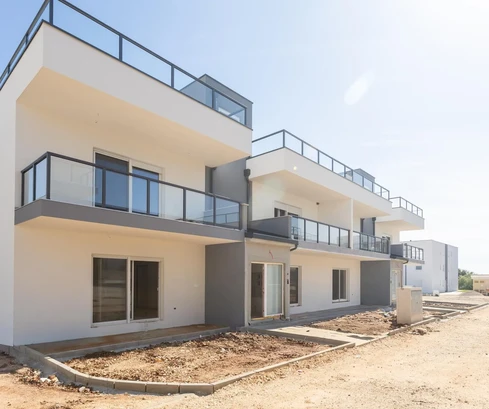 Istria, Zambratija - New apartment in an attractive location near the sea