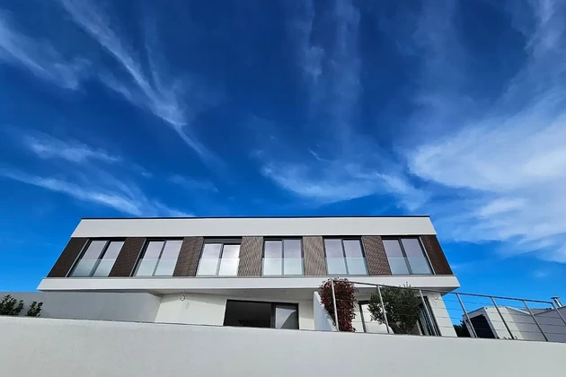 Maison de luxe en enfilade sur l'île de Pag, Mandre