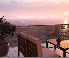 Čiovo, Okrug, 3-bedroom apartment 112 m2 + garden with swimming pool 250m2, FIRST ROW TO THE SEA