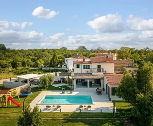 Istria, Labin – Elegante villa di lusso con vista